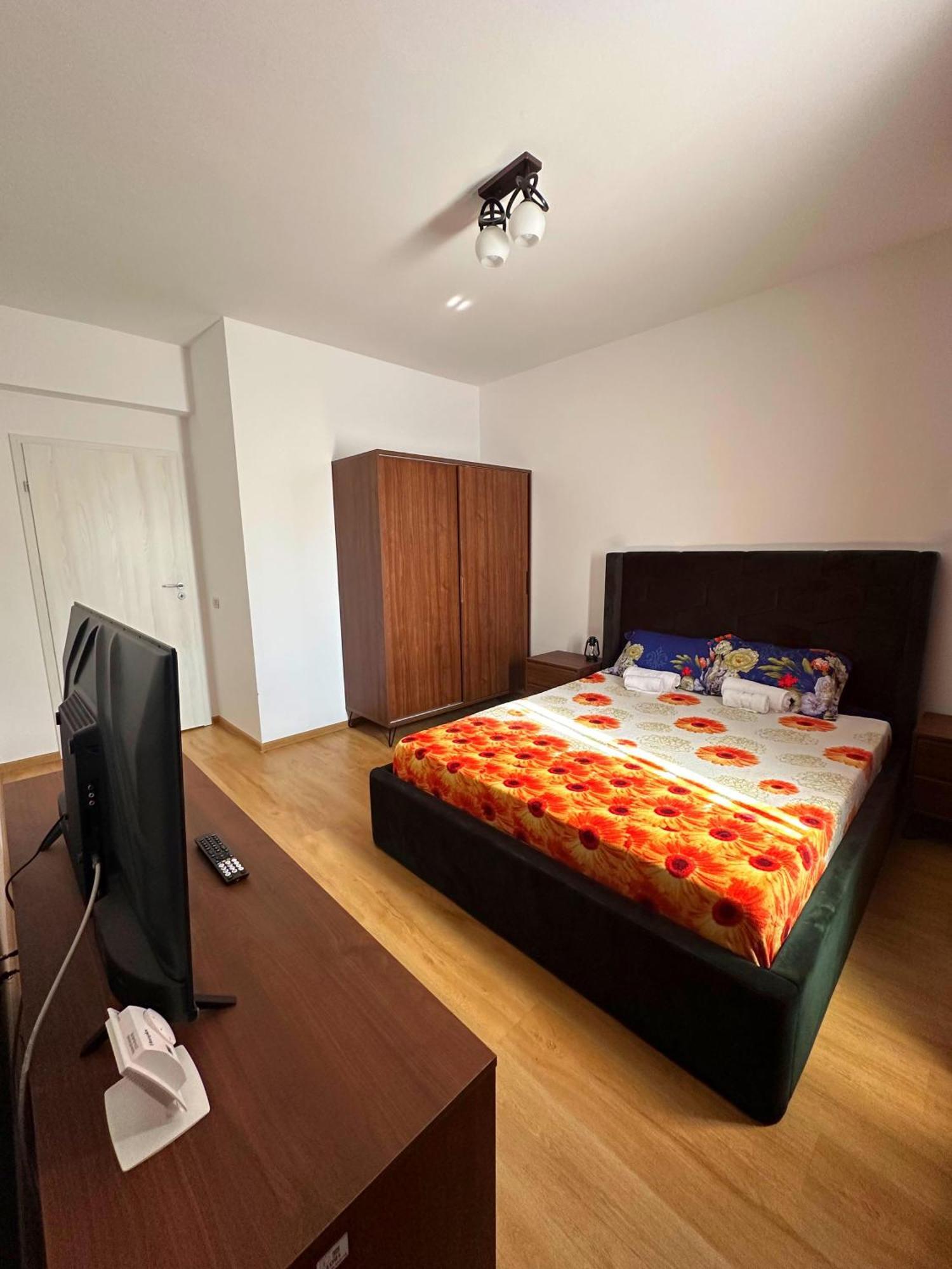 In Apart Hotel Bucureşti Ngoại thất bức ảnh